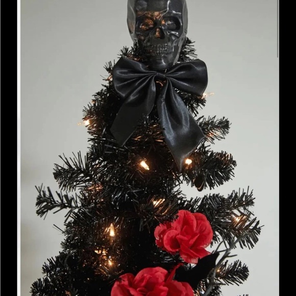 NWT SKELLA WASTED TREE TOPPER - Picture 3 of 8